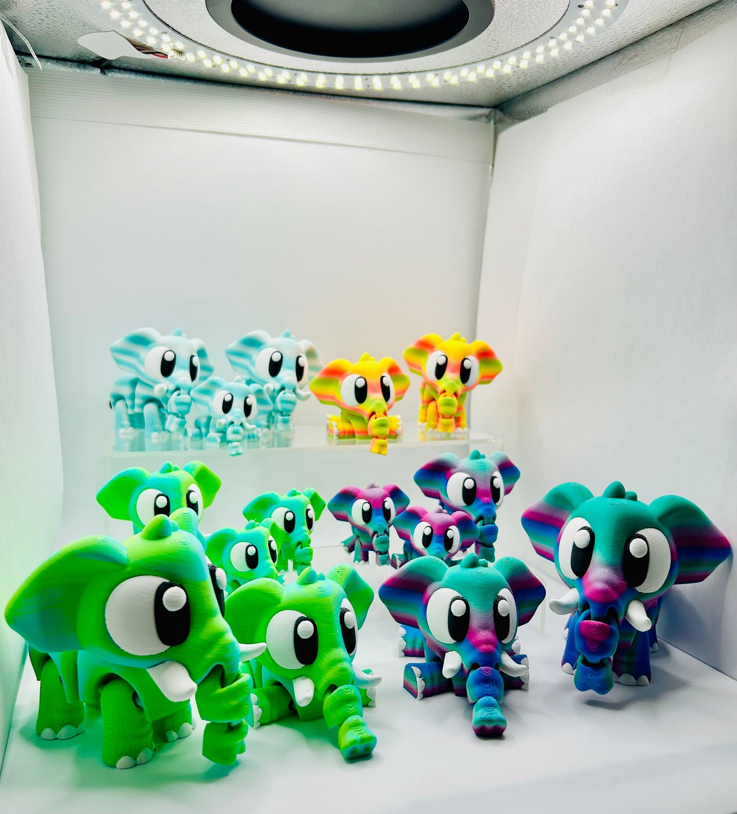 3D Printed Elephants - Articulating Toy / Desk Pet