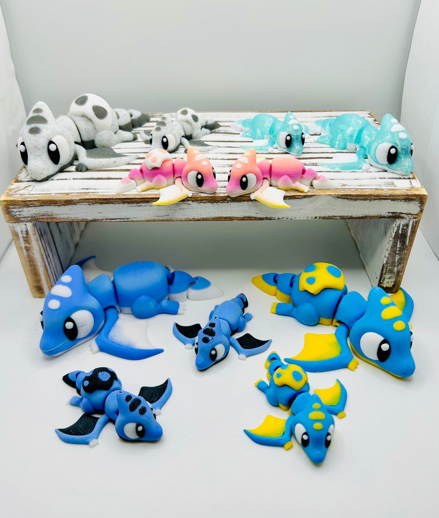 3D Printed Articulated Pterodactyls: Articulated Fidget Toy / Desk Pet / Dino Addition