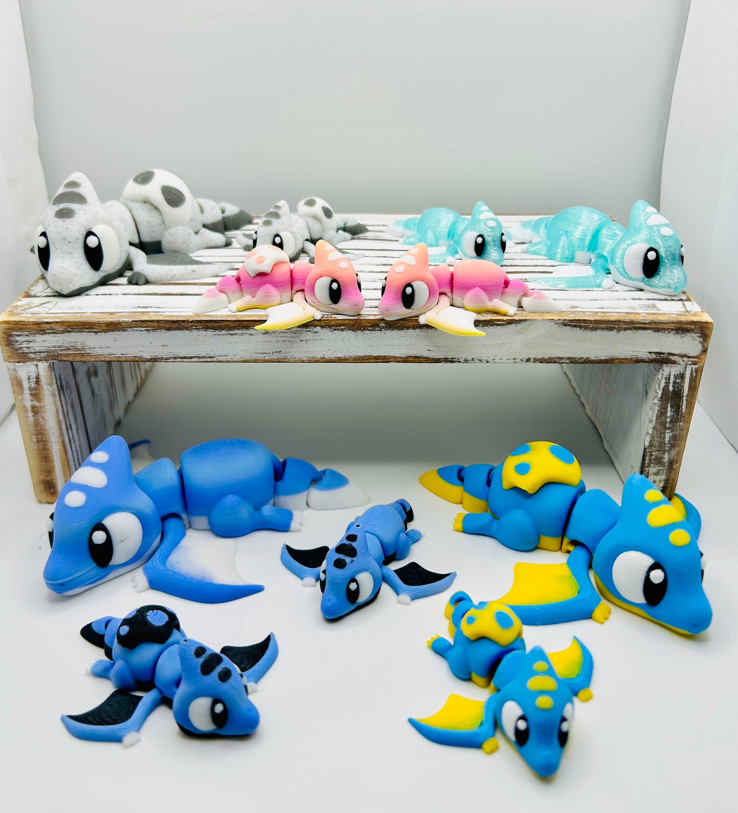 3D Printed Articulated Pterodactyls: Articulated Fidget Toy / Desk Pet / Dino Addition