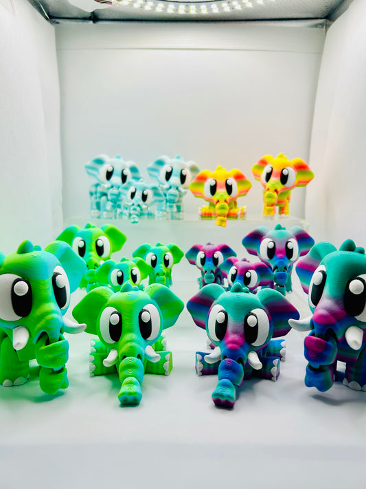 3D Printed Elephants - Articulating Toy / Desk Pet