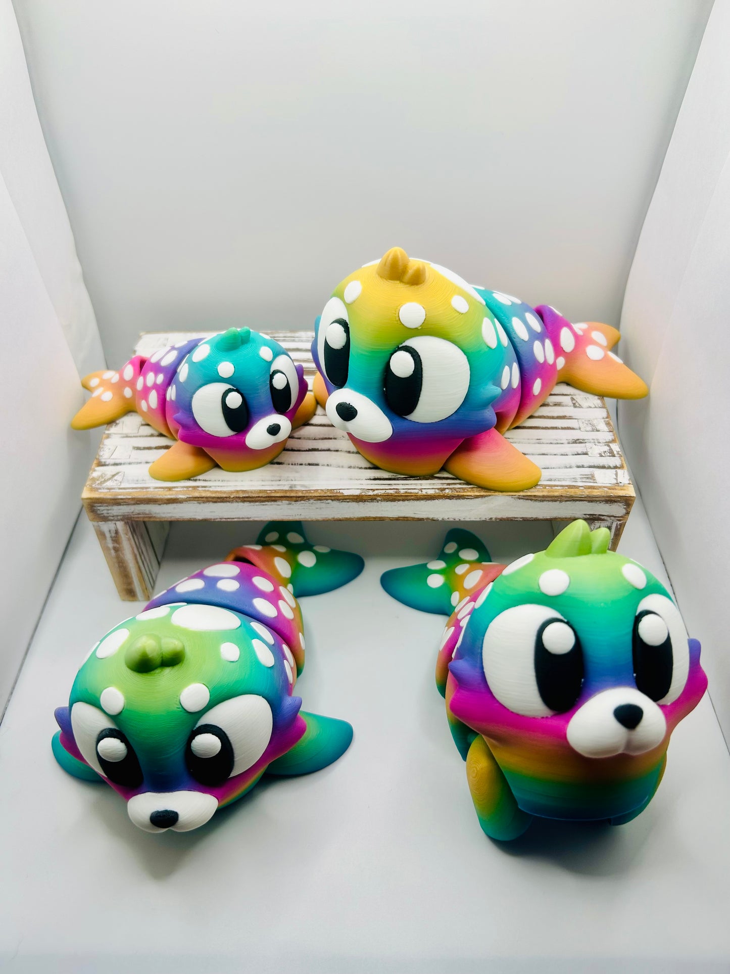 3D Printed Articulated Seals: Articulated Fidget Toy / Desk Pet