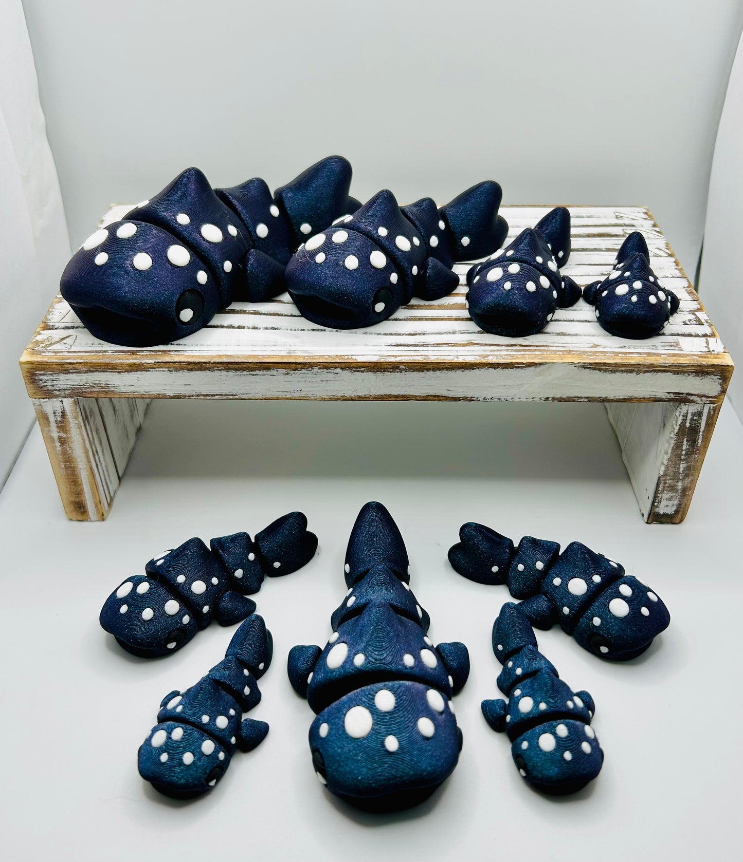 3D Printed Articulated Whale Shark: Articulated Fidget Toy / Desk Pet