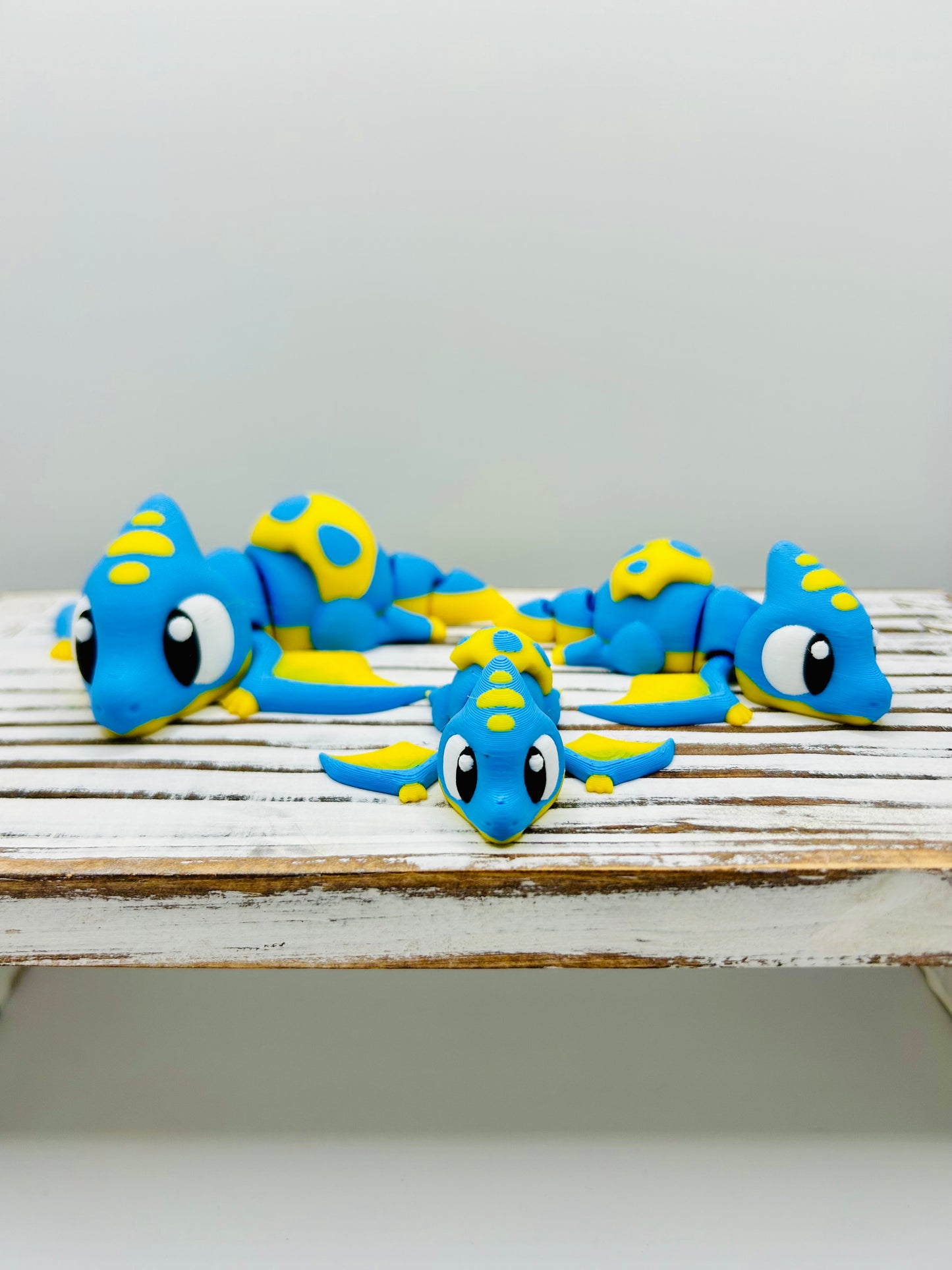 3D Printed Articulated Pterodactyls: Articulated Fidget Toy / Desk Pet / Dino Addition